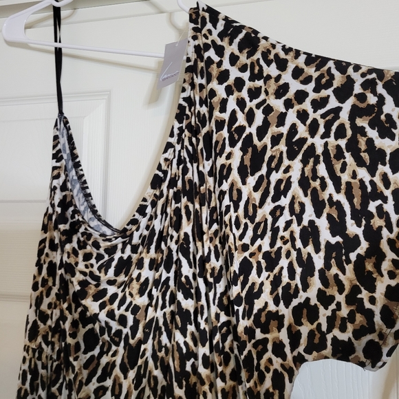 NWT Lane Bryant Size 26/28 One Shoulder Leopard Blouse - Picture 3 of 5